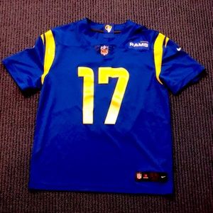 Number 17 Robert wood’s jersey on the Rams